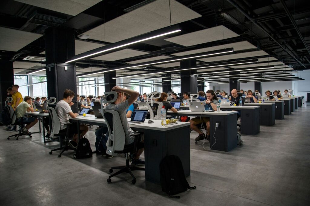 Crowded Office - Bizvox Communications Network Performance